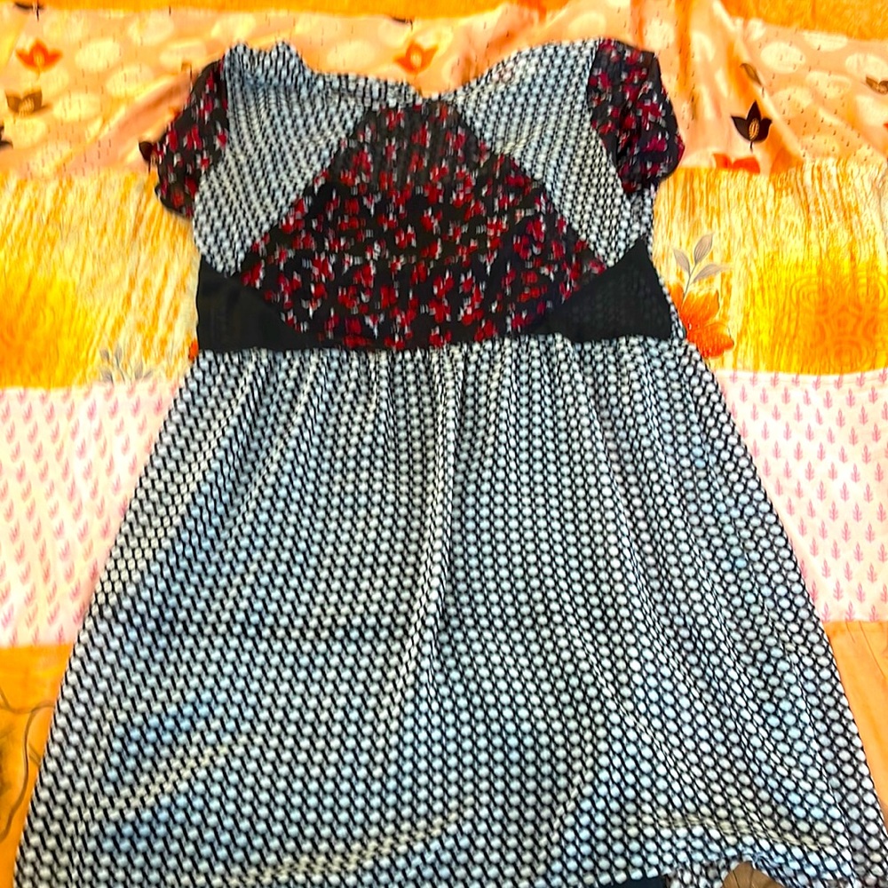 Staring at Stars flowy fun dress!